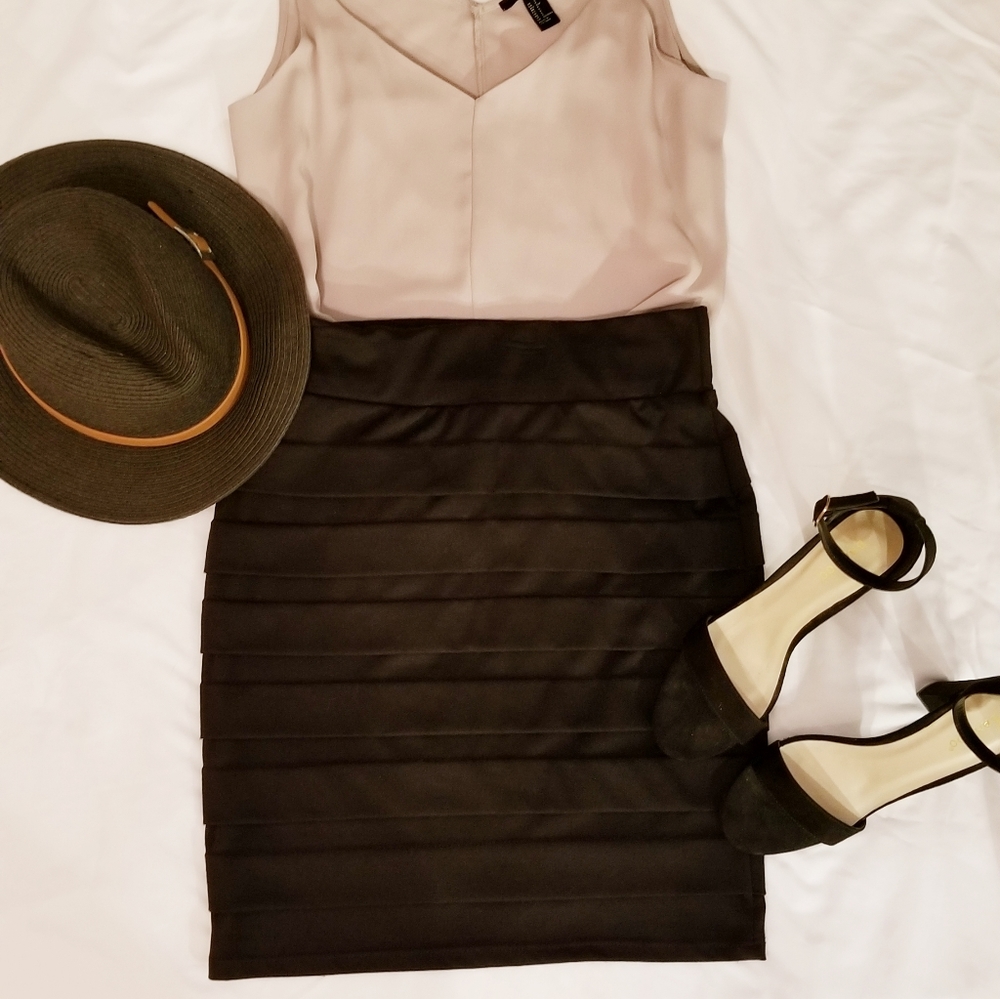 Black pencil skirt
